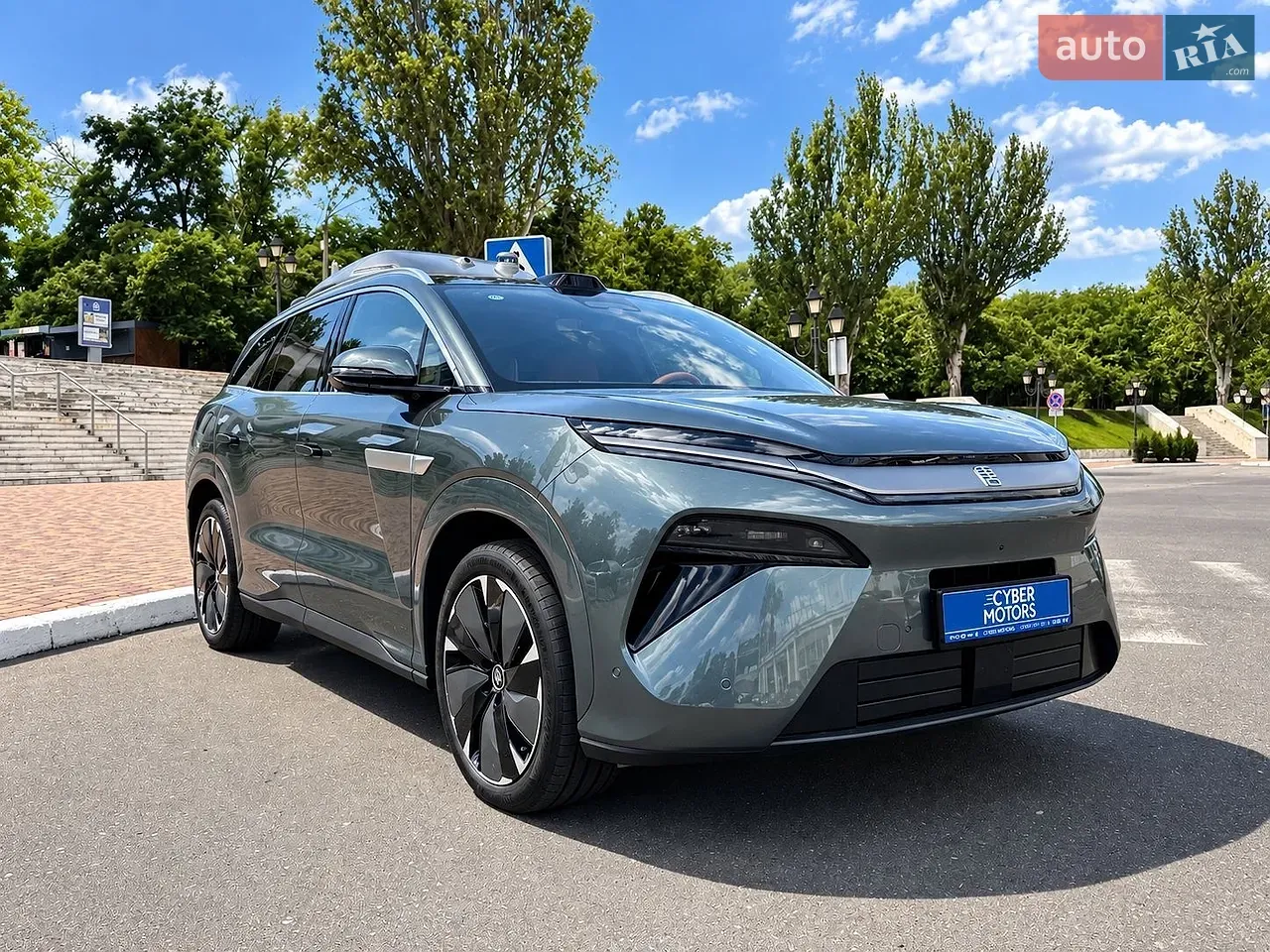 BYD Tang L 2025 photo 2