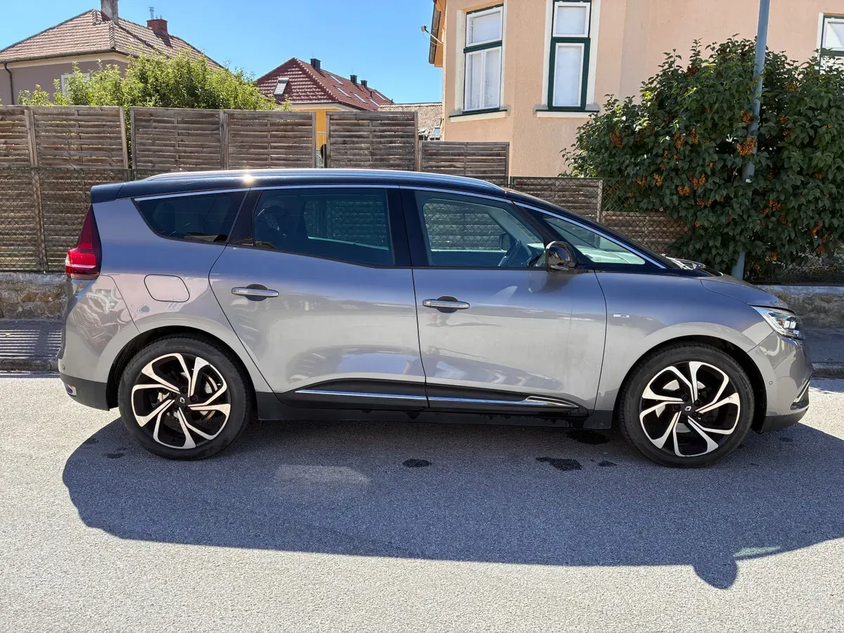 Renault Grand Scénic 2017 photo 3
