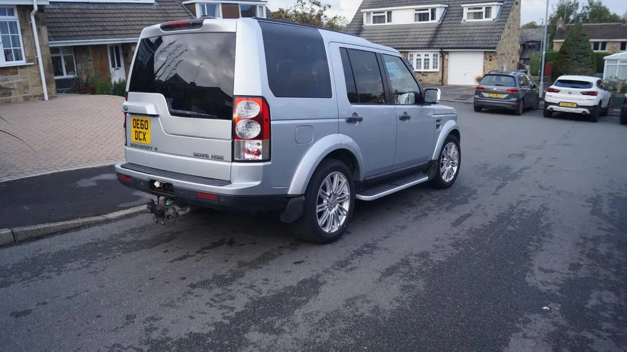 Land Rover Discovery 4 2011 photo 5