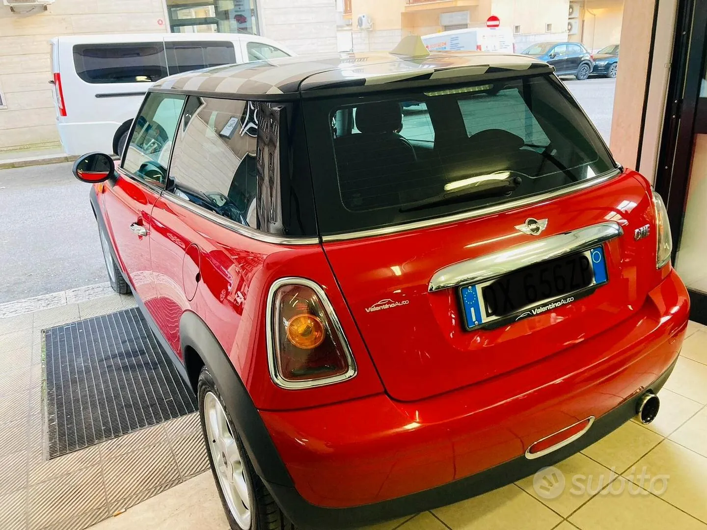 Mini Mini Cooper 2009 photo 4