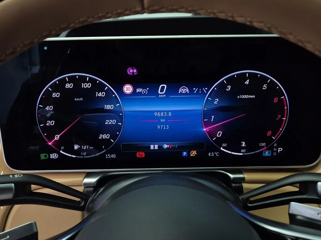 Mercedes-Benz S-Class 2023 photo 5