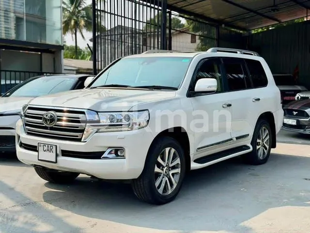 Toyota Land Cruiser 2015 photo 2
