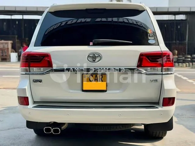 Toyota Land Cruiser 2015 photo 3