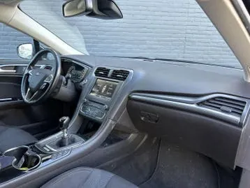 Ford Mondeo 2017 photo 3