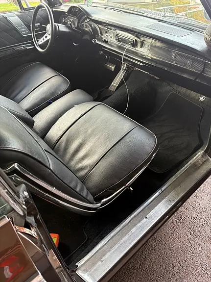 Chrysler 300 1966 photo 5