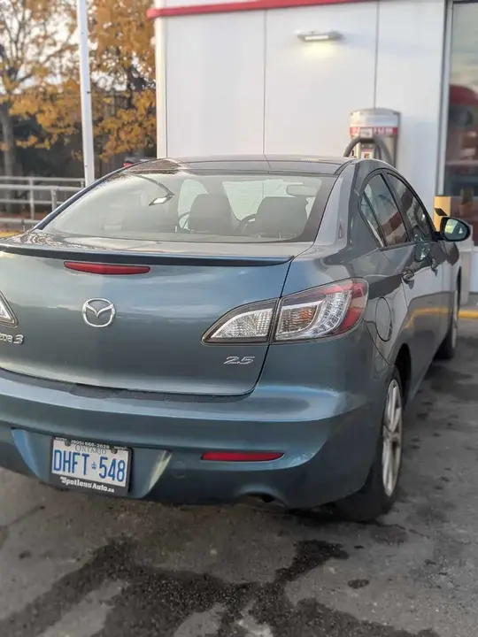 Mazda 3 2010 photo 3