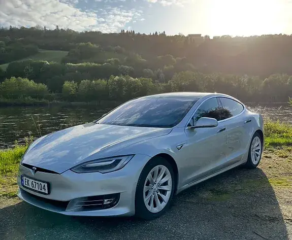 Tesla Model S 2017 photo 5