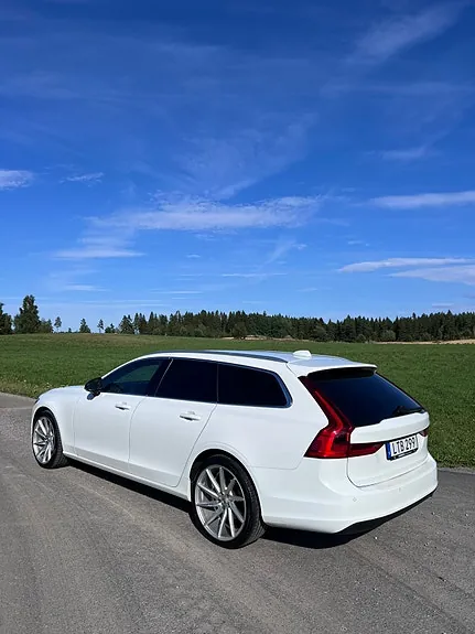 Volvo V90 2018 photo 2