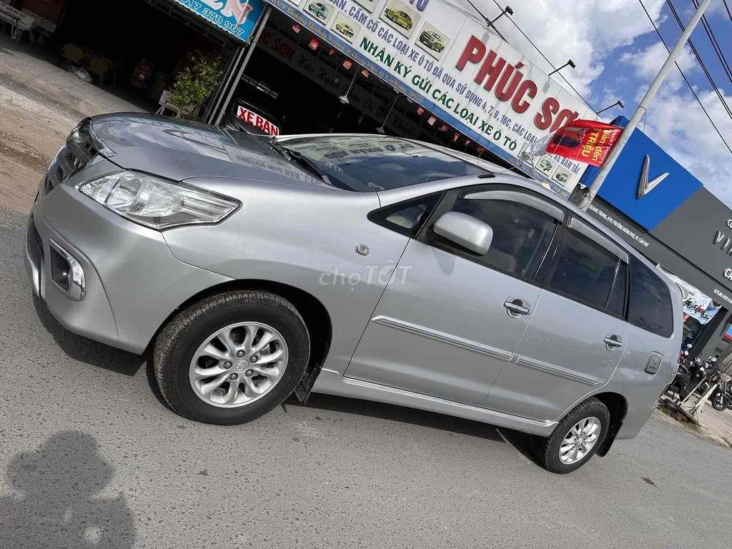 Toyota Innova 2014 photo 4