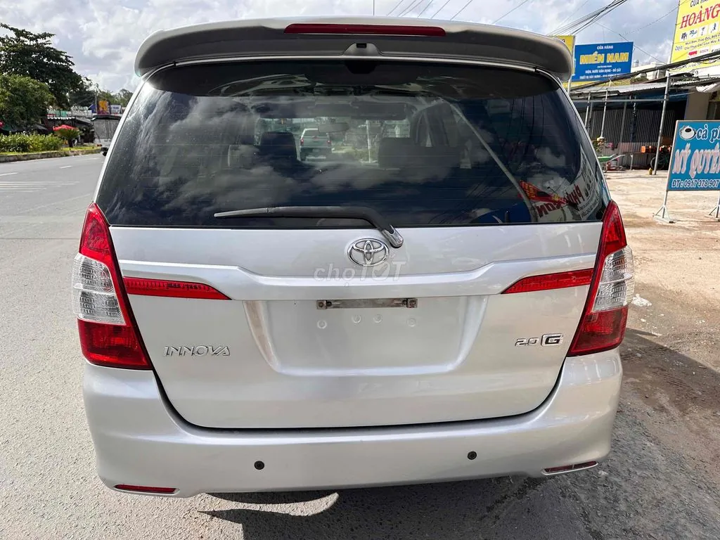 Toyota Innova 2014 photo 2
