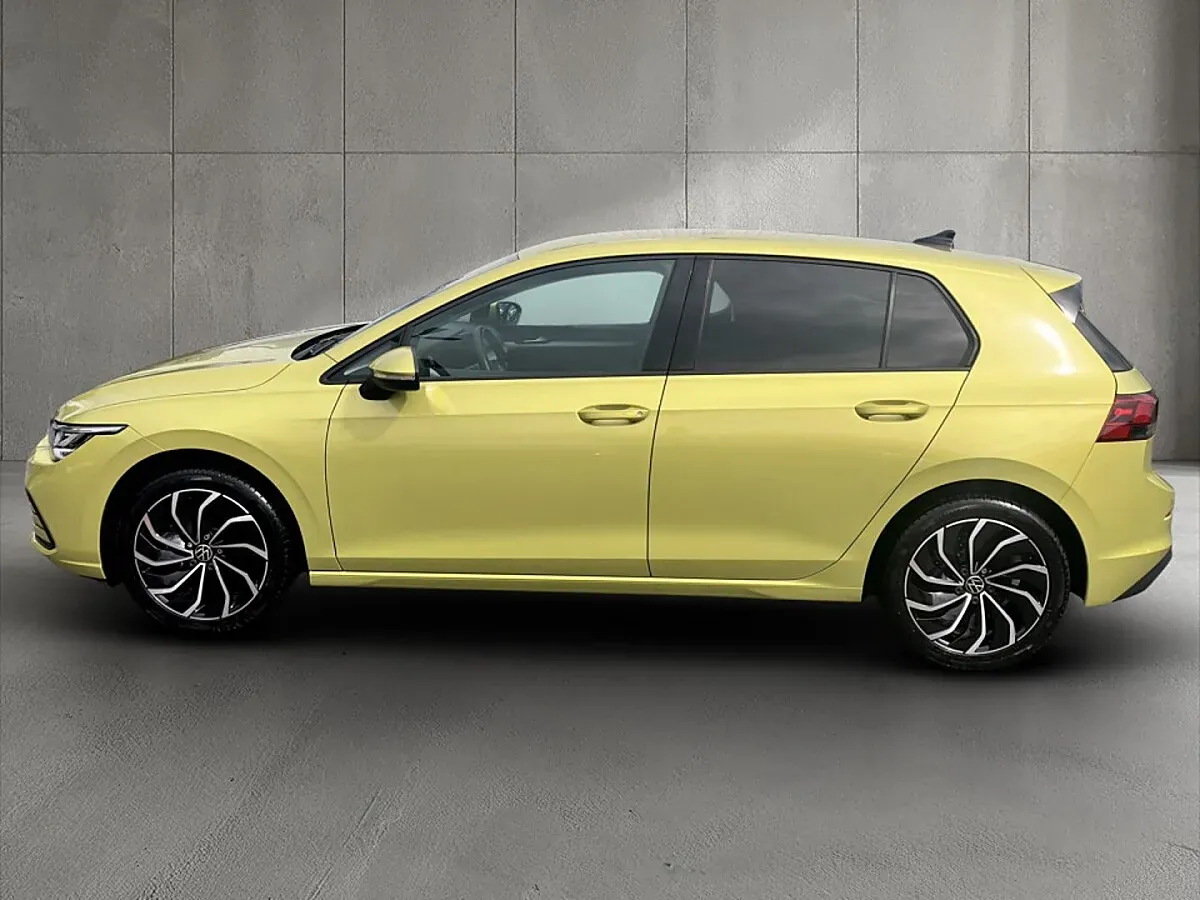 Volkswagen Golf 2023 photo 3