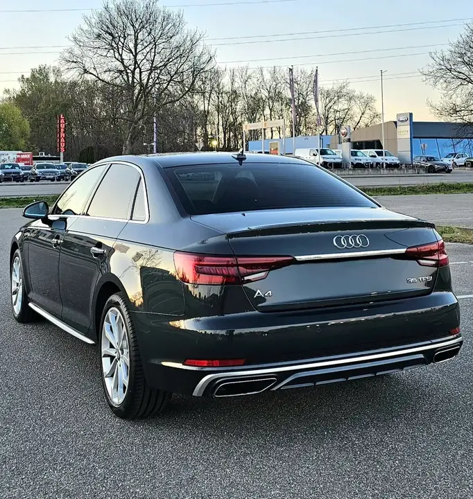 Audi A4 2019 photo 3