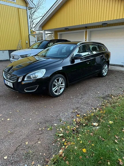 Volvo V60 2012 photo 3