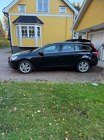 Volvo V60 2012 photo 4