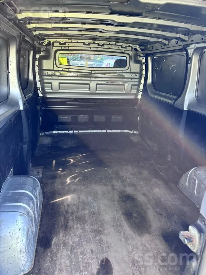 Renault Trafic 2017 photo 4
