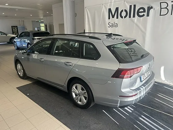 Volkswagen Golf I 2026 photo 5