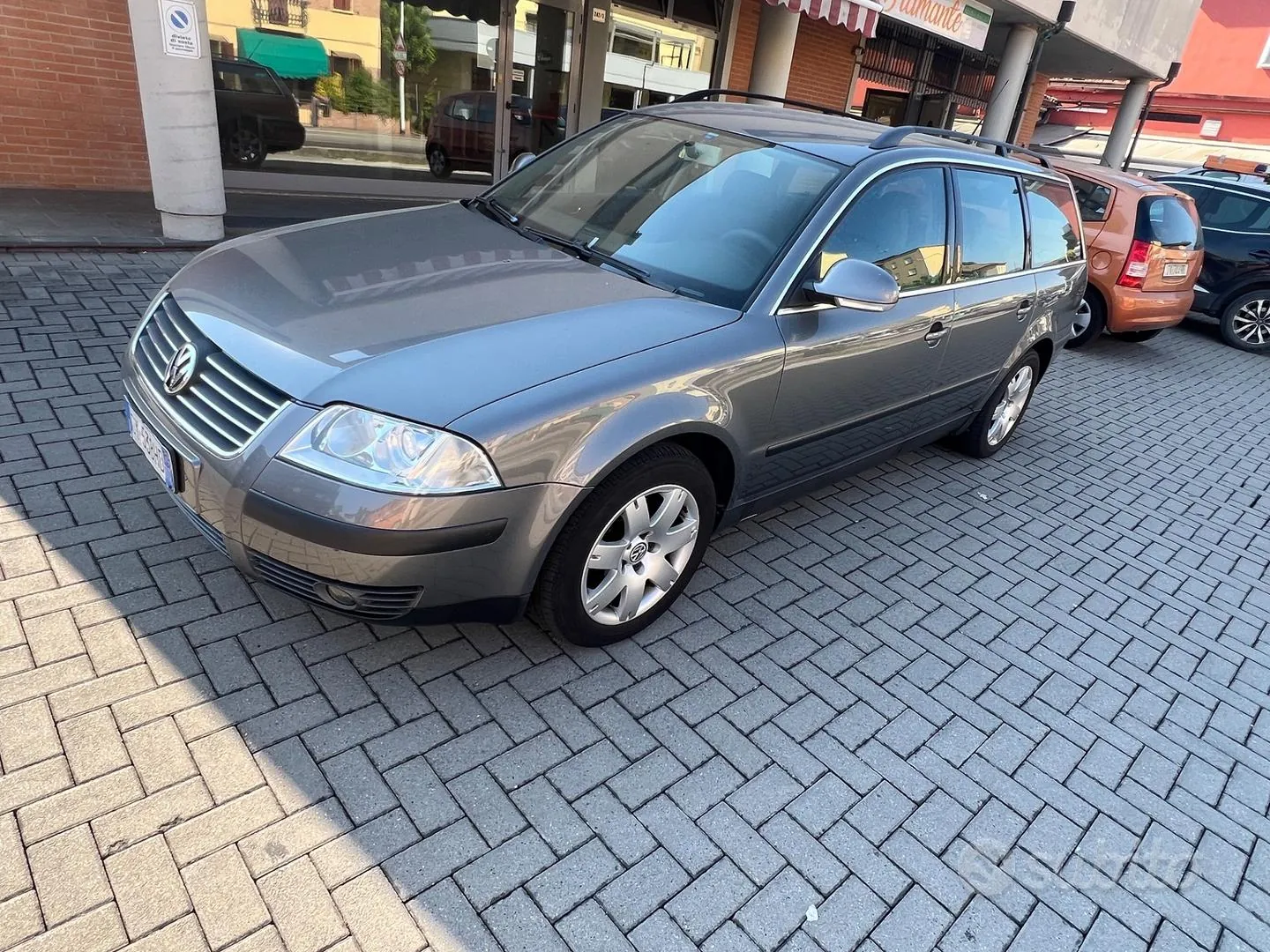 Volkswagen Passat 2005 photo 2