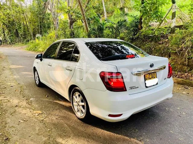 Toyota Axio 2015 photo 2