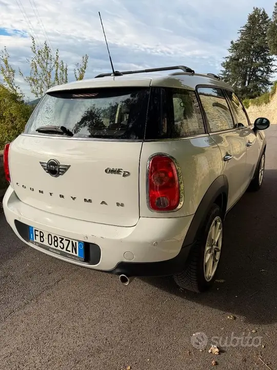 Mini Countryman 2016 photo 4