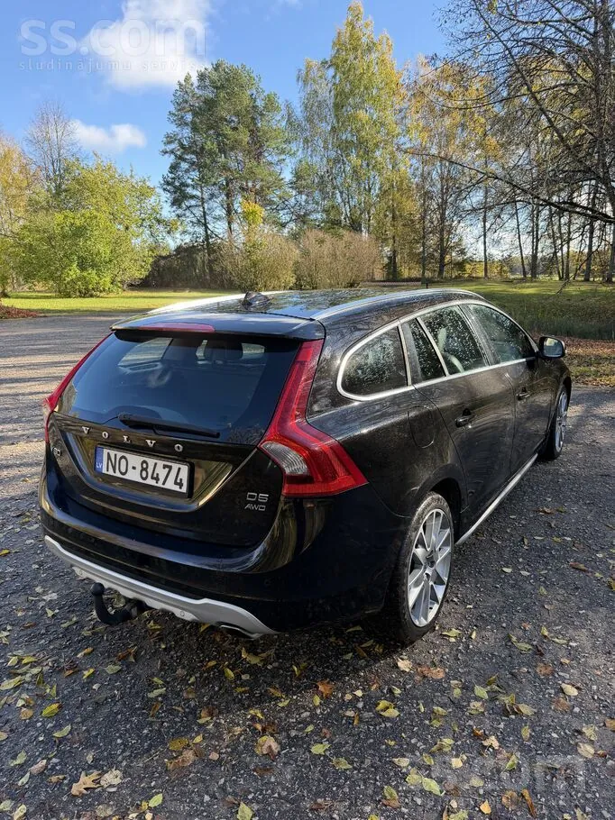 Volvo V60 2012 photo 4