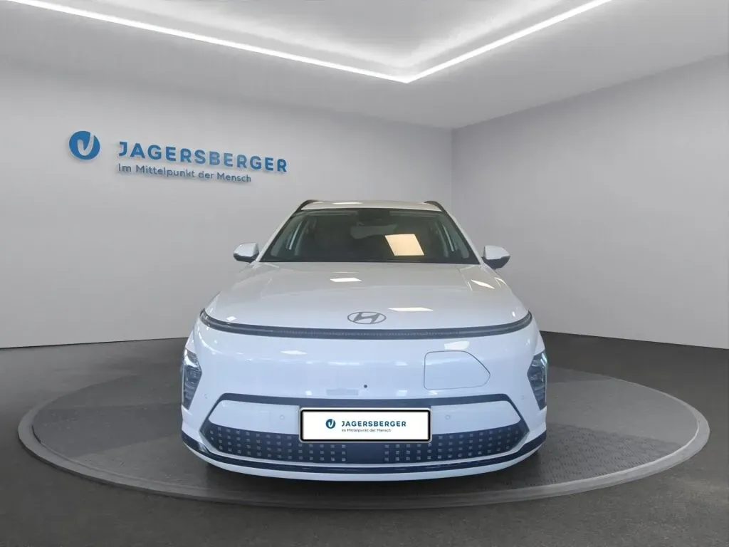 Hyundai Kona 2026 photo 2