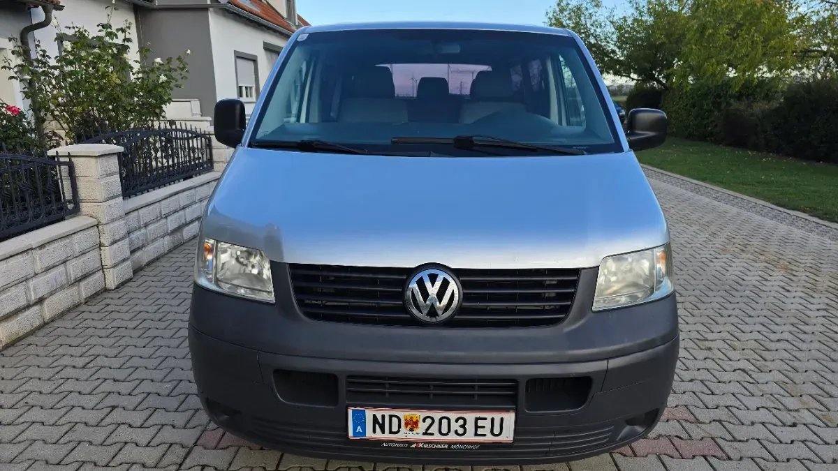 Volkswagen Caravelle