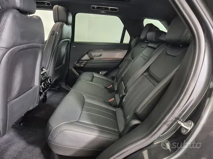 Land Rover Range Rover Sport 2023 photo 5