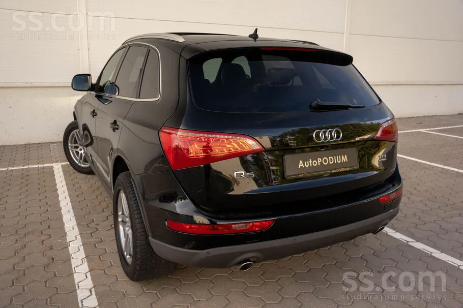 Audi Q5 2010 photo 4