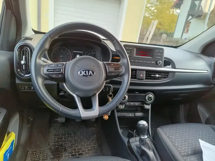 Kia Picanto 2021 photo 3
