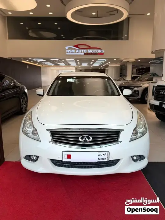 Infiniti G25 2014 photo 3