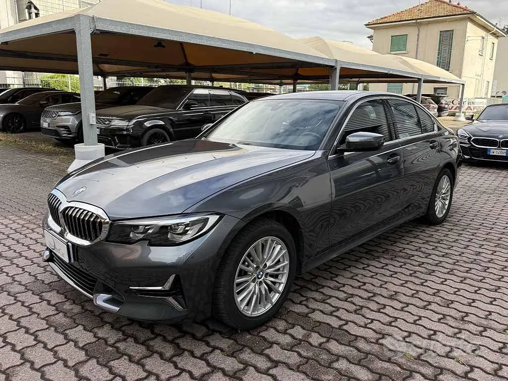 BMW 320I
