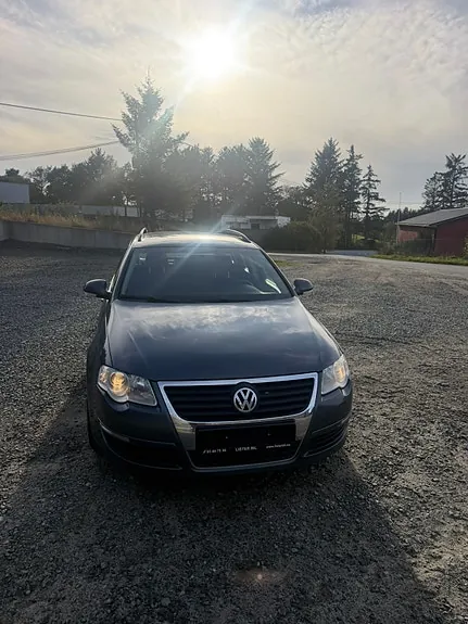 Volkswagen Passat 2010 photo 3