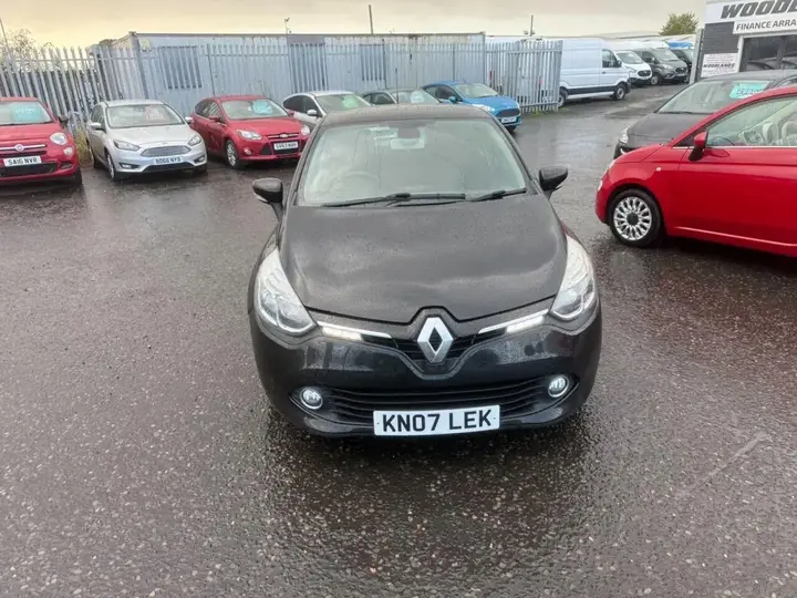 Renault Clio 2014 photo 2