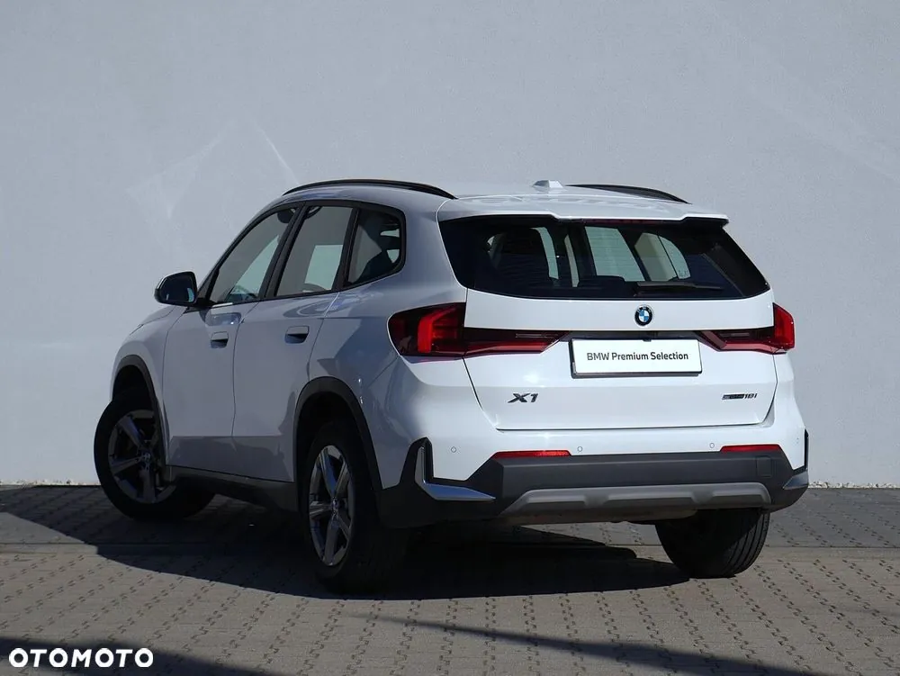 BMW X1 2023 photo 3