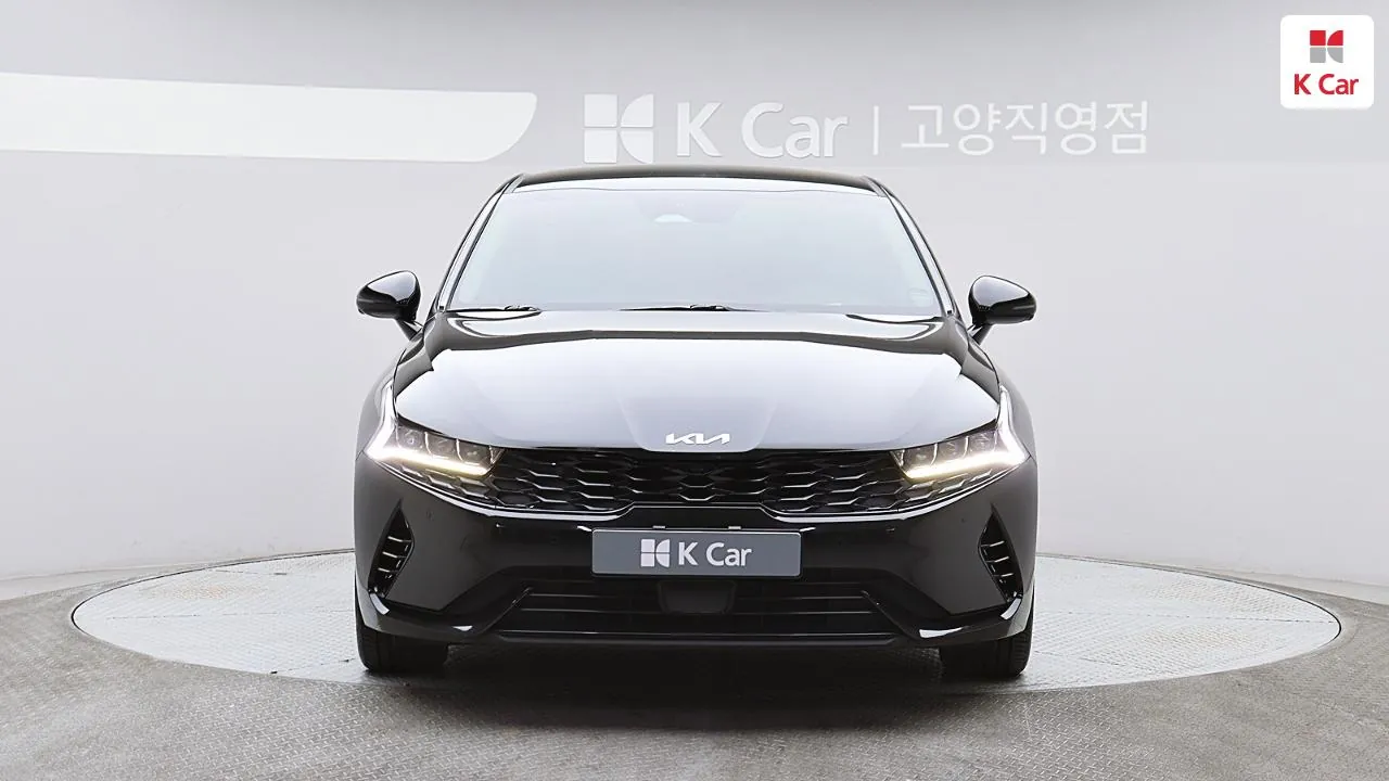 Kia K5 2023 photo 2