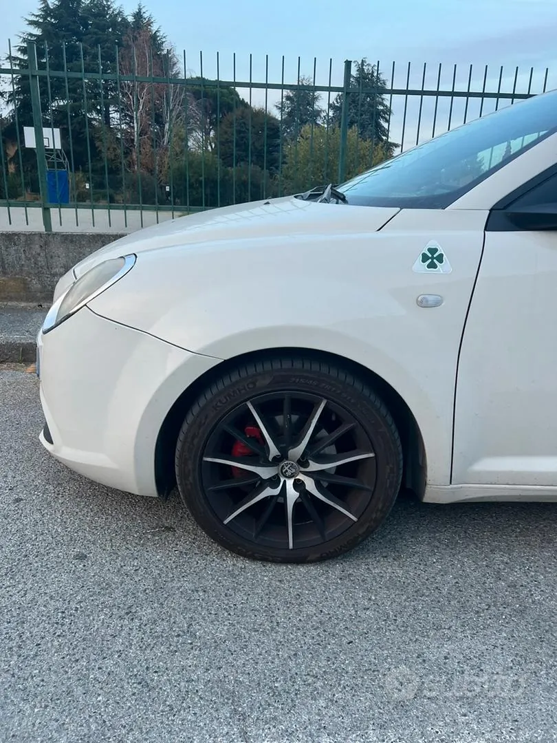 Alfa Romeo Mito 2014 photo 2