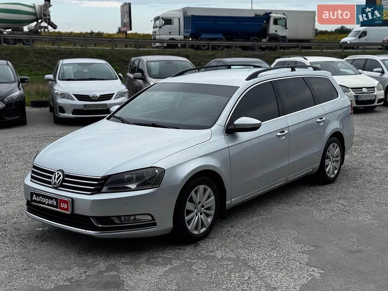 Volkswagen Passat 2014 photo 2