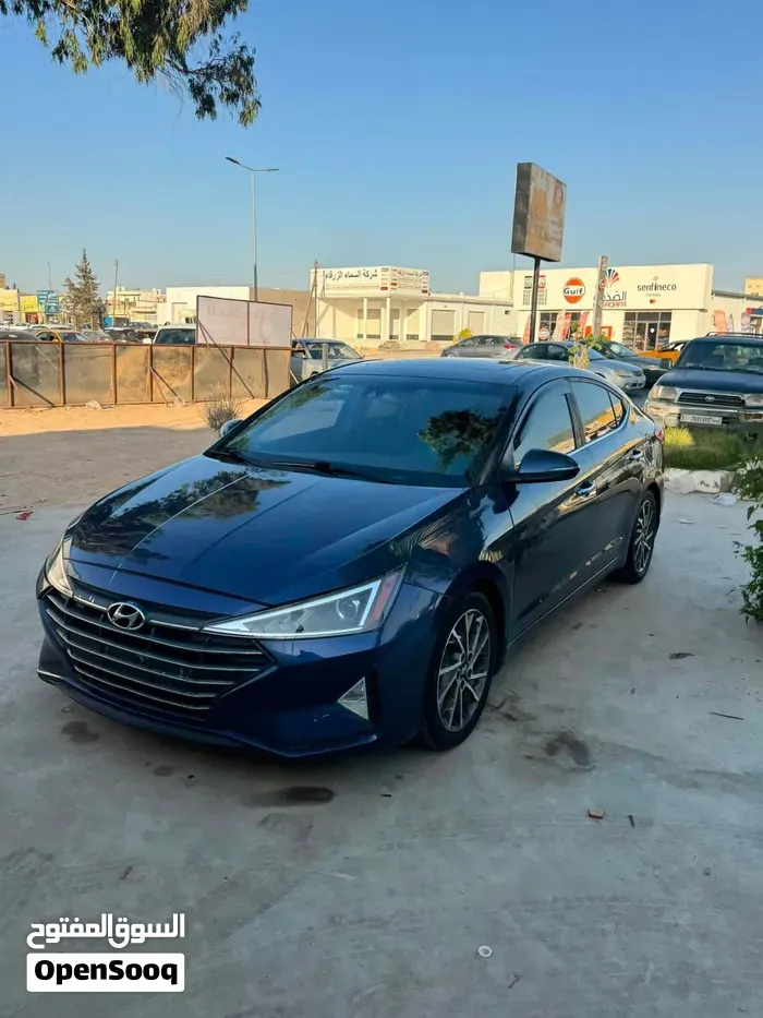 Hyundai Elantra 2020 photo 3