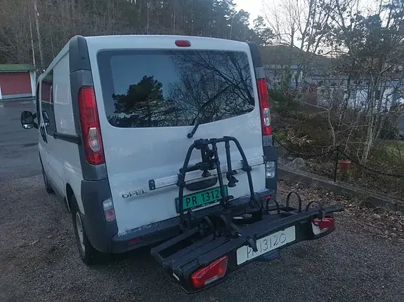 Opel Vivaro 2012 photo 3