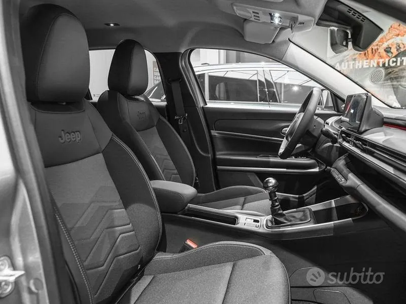 Jeep Avenger 2026 photo 4