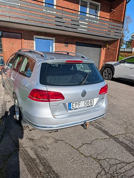 Volkswagen Passat 2013 photo 2