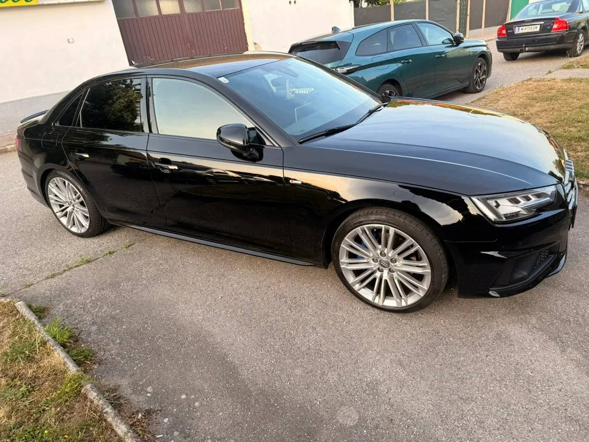 Audi A4 2019 photo 3