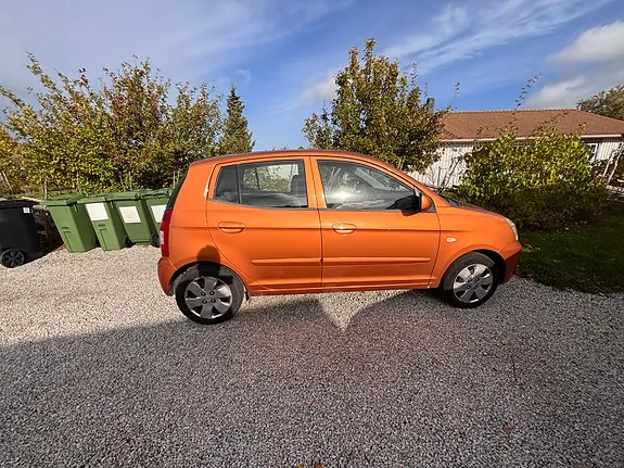 Kia Picanto 2004 photo 3