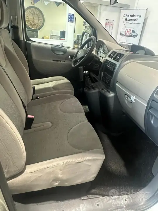 Peugeot Expert 2008 photo 4