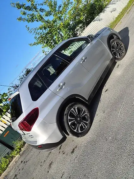 Suzuki Vitara 2021 photo 2