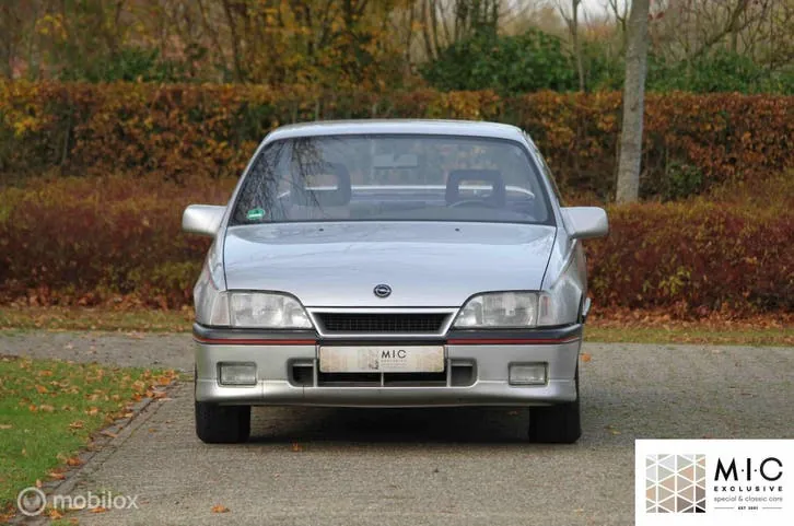 Opel Omega 1987 photo 2