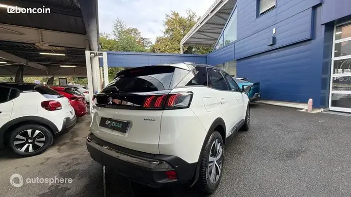 Peugeot 3008 2022 photo 5