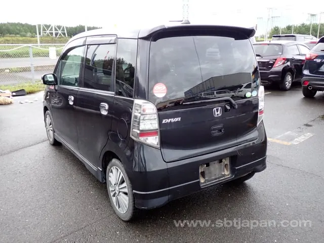 Honda Life 2011 photo 3