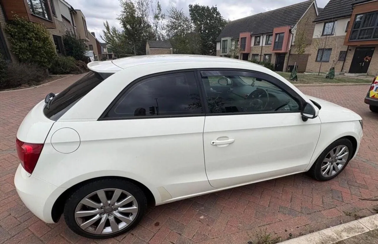 Audi A1 2013 photo 4