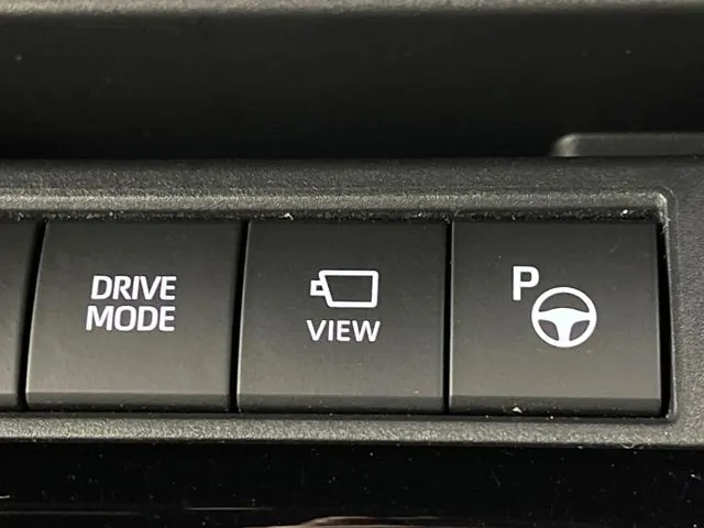 Toyota Corolla Cross 2025 photo 5